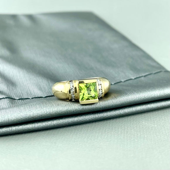 14k Yellow Gold Peridot and Diamond Ring