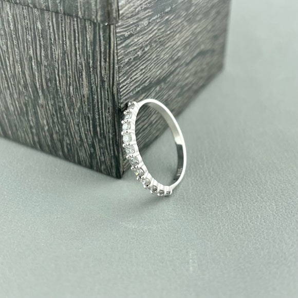 14kw Diamond Stackable Ring