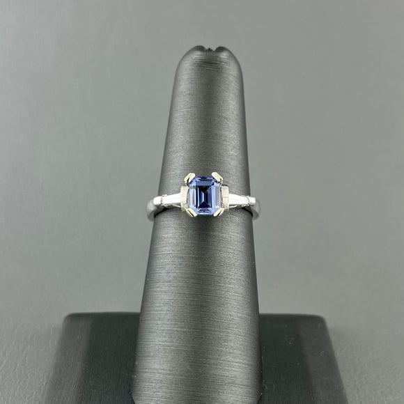 18kw Tanzanite & Diamond Ring